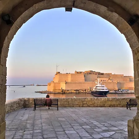 Sirena Suites Senglea
